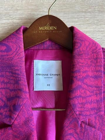 Fabienne Chapot jasje colbert 40 fuchsia z.g.a.n. beschikbaar voor biedingen