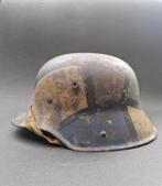 Stahlhelm M16 Mimikry WW1 Duits legerhelm compleet 66, Verzamelen, Ophalen of Verzenden, Landmacht, Duitsland, Helm of Baret