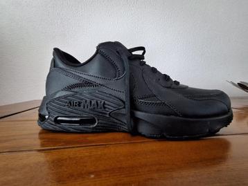 Nieuwe Nike air max excee, zwart leer, maat 45 beschikbaar voor biedingen