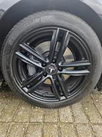 Tesla velgen met banden 245 45 19 nieuw staat, Auto-onderdelen, Banden en Velgen, 19 inch, 245 mm, Ophalen of Verzenden, Zomerbanden