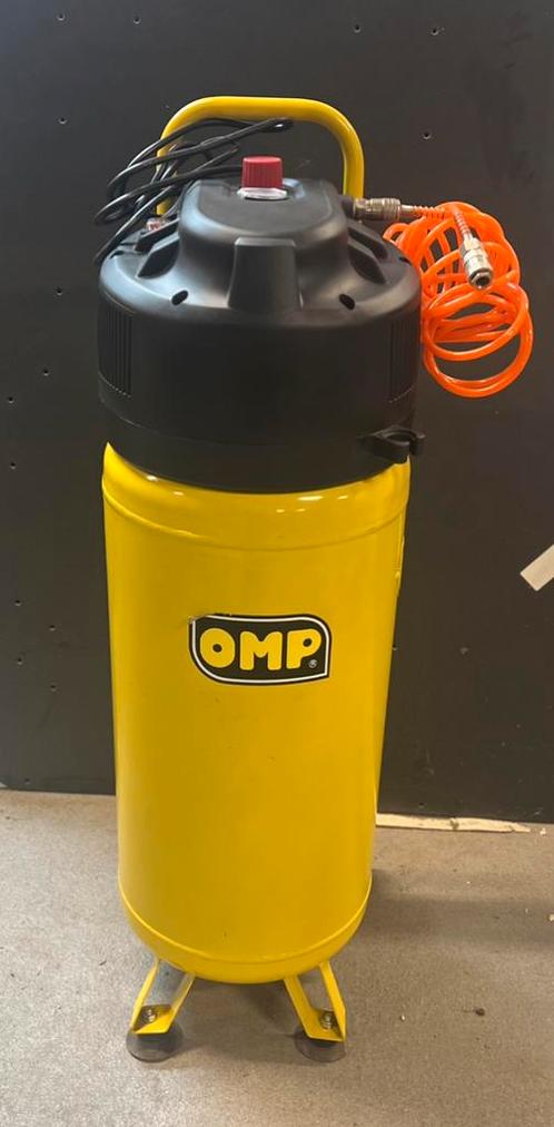 Compressor 50L, Doe-het-zelf en Verbouw, Compressors, Nieuw, 6 tot 10 bar, 25 tot 100 liter, 200 tot 400 liter/min, Ophalen of Verzenden