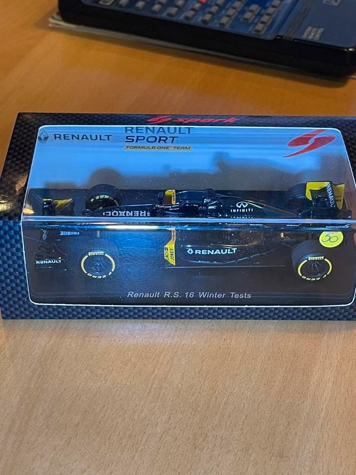 1:43 SPARK F1 RENAULT R.S.WINTER TESTS ……….. NÚ 20,- !!, Hobby en Vrije tijd, Modelauto's | 1:43, Nieuw, Auto, Overige merken