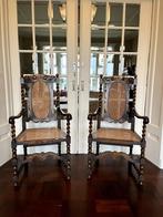 Antieke eikenhouten herenstoelen, Ophalen