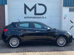 Alfa Romeo Giulietta 1.4 T Progression - LED - Climate, Voorwielaandrijving, Stof, Gebruikt, Zwart