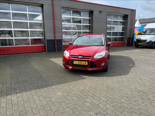 Ford Focus Wagon 1.6 titanium 150pk 2012 xenon, Auto's, Ford, Particulier, Focus, Adaptieve lichten, Airbags, Airconditioning