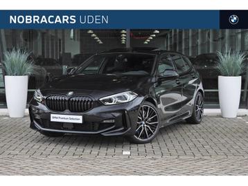 BMW 1-serie 118i M Sport Automaat / Panoramadak / Sportstoel beschikbaar voor biedingen