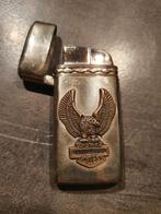 Leuke vintage metalen aansteker in goede staat..., Antiek en Kunst, Curiosa en Brocante, Ophalen of Verzenden
