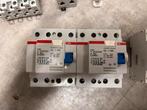 Meterkast Onderdelen: Aardlekschakelaar, Transformator, Auto, Ophalen of Verzenden, Zo goed als nieuw, Schakelaar