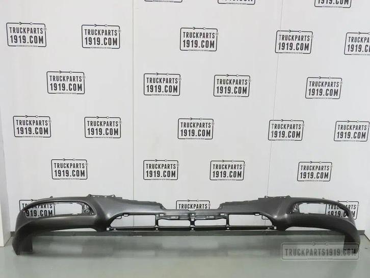 DAF 1953385 Bumper 106, Auto-onderdelen, Vrachtwagen-onderdelen, DAF, Carrosserie en Plaatwerk, Nieuw, Ophalen