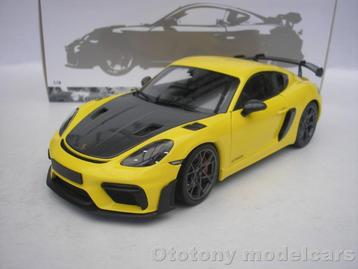 Porsche Cayman GT4 RS 2024 Geel 1/18 Minichamps beschikbaar voor biedingen