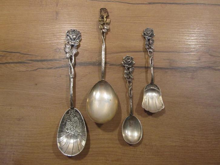 Zilver 4 lepels 835, Antiek en Kunst, Antiek | Goud en Zilver, Zilver, Ophalen of Verzenden