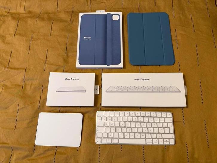 Apple Magic Keyboard & Trackpad + iPad Pro 11 Smart Folio, Computers en Software, Toetsenborden, Nieuw, Qwerty, Draadloos, Ergonomisch