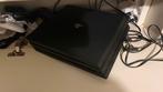 PlayStation 4 Pro 1TB - 2 controllers - 5 spellen, Spelcomputers en Games, Spelcomputers | Sony PlayStation 4, Met games, Met 2 controllers