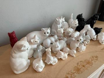 Kattenbeelden Collectie Delft Wit & Keramiek beschikbaar voor biedingen