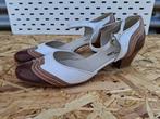Donna Carolina mary-jane pump hakken maat 37 vintage look, Ophalen of Verzenden, Bruin
