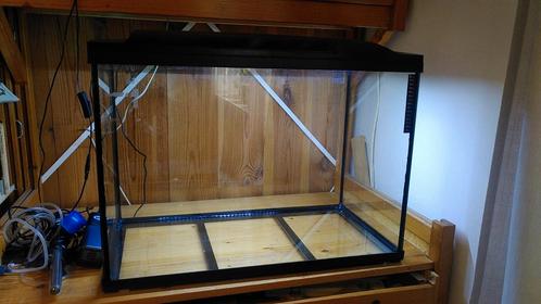 Superfish 100 aquarium met toebehoren, Dieren en Toebehoren, Vissen | Aquaria en Toebehoren, Zo goed als nieuw, Leeg aquarium