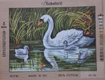 Cado voorbedrukt borduurstramien zwaan met kleintjes  136, Ophalen of Verzenden, Nieuw, Handborduren, Onderdeel of Toebehoren