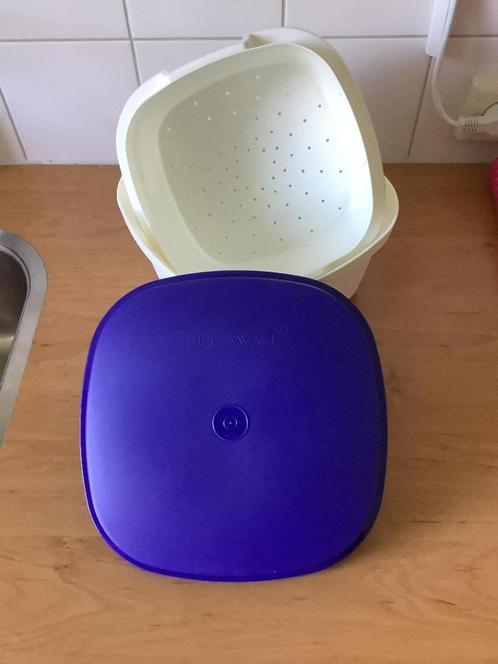 Tupperware jonge golf zeefserver multi-server met zeef wit, Huis en Inrichting, Keuken | Tupperware, Nieuw, Overige typen, Blauw