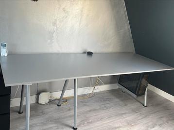 Groot Bureau - 2.50m Lang, Ideaal voor PC! beschikbaar voor biedingen