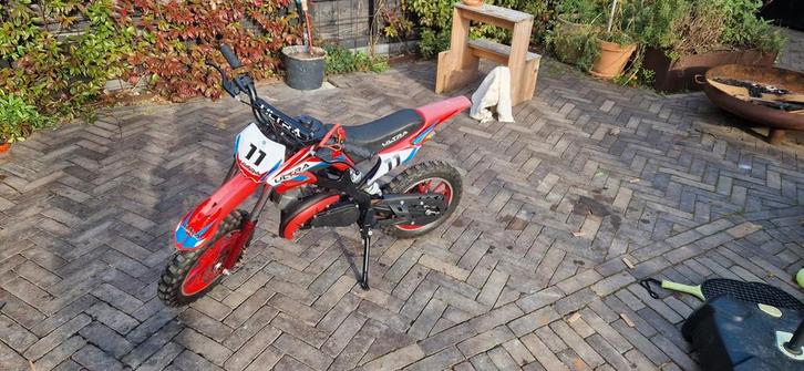 Makkelijke opknap pitbike 50cc, Fietsen en Brommers, Minibikes, Midibikes en Pitbikes, Gebruikt, Pitbike, Ophalen