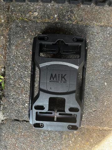 MIK Adapterplaat Bagagedrager beschikbaar voor biedingen