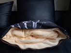Deken/plaid en sierkussen in een! Marmerlook, Ophalen of Verzenden, Nieuw