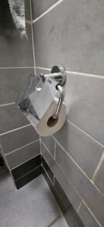 WC rol houder chroom met klep Haceka  - overbodig geworden, Ophalen of Verzenden, Gebruikt, Overige kleuren, Overige typen
