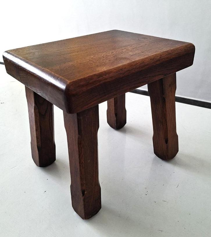 vintage plantentafel bijzettafel brutalist kruk donker eiken, Huis en Inrichting, Krukjes, Gebruikt, Hout, Ophalen of Verzenden