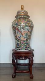 3 AWSOME VINTAGE FAMMILY ROSE WITH WONDERFULL MOTIFS, Ophalen