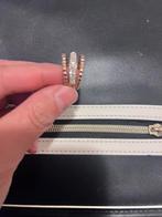 Swrosvki ring, Sieraden, Tassen en Uiterlijk, Ringen, Ophalen of Verzenden, Zo goed als nieuw, Kleiner dan 17, Dame