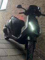 Piaggio zip met wok, Fietsen en Brommers, Scooters | Piaggio, Ophalen, Zo goed als nieuw, Tweetakt, Zip