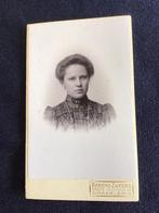 CDV, Vrouw, Berend Zweers, Haarlem, Carte de Visite 3, Ophalen of Verzenden, Voor 1940, Gebruikt, Foto