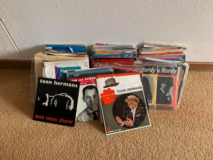 Verzameling van ongeveer 150 singles, Cd's en Dvd's, Vinyl Singles, Zo goed als nieuw, Single, Ophalen of Verzenden