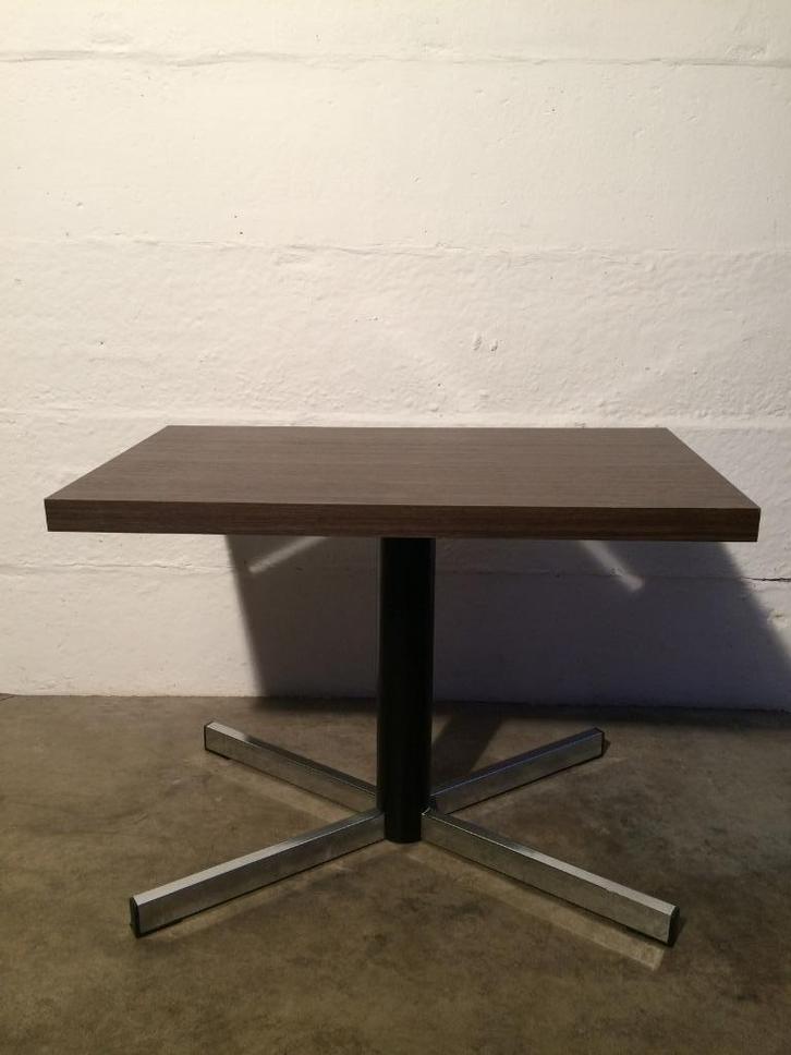 Strakke chique Tv tafel op draaivoet, vintage design, Huis en Inrichting, Kasten | Televisiemeubels, Zo goed als nieuw, Overige houtsoorten