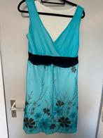 Zomerse blauwe jurk met bloemenprint mt38/40, Maat 38/40 (M), Blauw, Ophalen of Verzenden, Knielengte