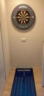 Dartset Winmau, Sport en Fitness, Darts, Ophalen, Zo goed als nieuw, Dartbord