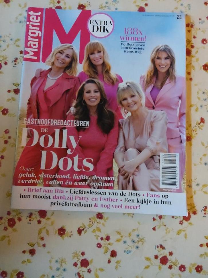 Dolly Dots Margriet Extra Dik -, Boeken, Tijdschriften en Kranten, Zo goed als nieuw, Damesbladen, Ophalen of Verzenden