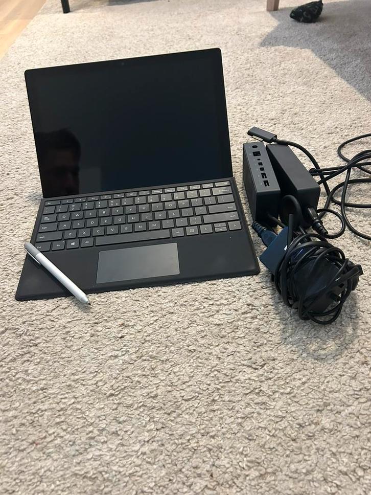 Microsoft Surface Pro 7+ 256GB/8GB Ram met Pen en Docking, Computers en Software, Windows Laptops, Zo goed als nieuw, 13 inch