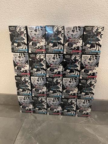 Pokemon White Flare en Black Bolt Booster Bundle beschikbaar voor biedingen