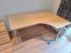 Mooi hoek bureau, Huis en Inrichting, Bureaus, Ophalen, Zo goed als nieuw