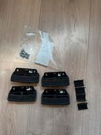 THULE kit set 3024, Auto diversen, Dakdragers, Ophalen of Verzenden, Zo goed als nieuw