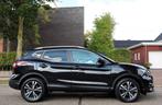 Nissan Qashqai 1.2 N-Connecta | PANO | NAVI | CLIMA | CRUISE, Voorwielaandrijving, Gebruikt, Euro 6, 4 cilinders