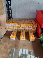 Partij NGK Bougies (26 stuks), Ophalen of Verzenden, Nieuw, Cilinder, Piaggio