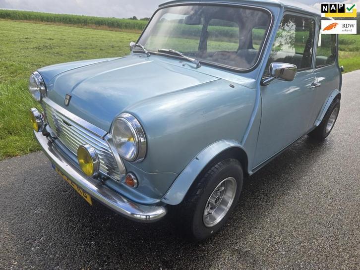 Austin Mini 1000 HLE, Auto's, Oldtimers, Bedrijf, Te koop, Metallic lak, Mistlampen, Austin, Benzine, Sedan, Handgeschakeld, Origineel Nederlands