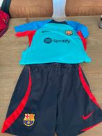 Mooi Barcelona tenue, Sport en Fitness, Voetbal, Set, Maat XS of kleiner, Ophalen of Verzenden, Zo goed als nieuw