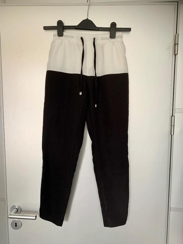 E423 SuperTrash maat S=36 comfort-broek pantalon zwart/wit, Kleding | Dames, Broeken en Pantalons, Zo goed als nieuw, Maat 36 (S)