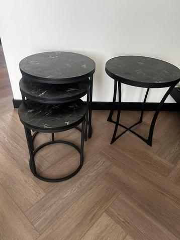 Salon tafel en bijzet tafels zwart marble