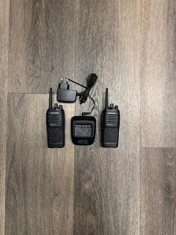 2x Kenwood TK3701 Portofoons (LicentieVrij) beschikbaar voor biedingen