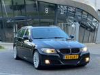BMW 3-serie Touring 320d Efficient Dynamics 6-BAK XENON NAP!, Auto's, Euro 5, 4 cilinders, Origineel Nederlands, Grijs