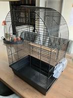 Zwarte vogelkooi met voer en accessoires, Dieren en Toebehoren, Ophalen of Verzenden, Gebruikt, Metaal, Vogelkooi